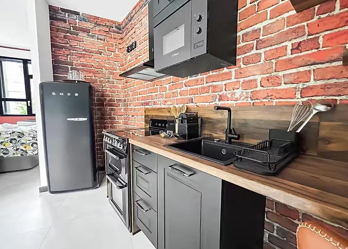 Apartment 104 - De Gamme, Wifi, Climatisation