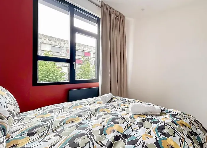 Apartment 104 - De Gamme, Wifi, Climatisation